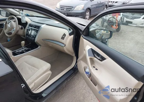 2014 Nissan Altima 2.5 S z USA, uszkodzony, nr VIN 1N4AL3AP3EC204361